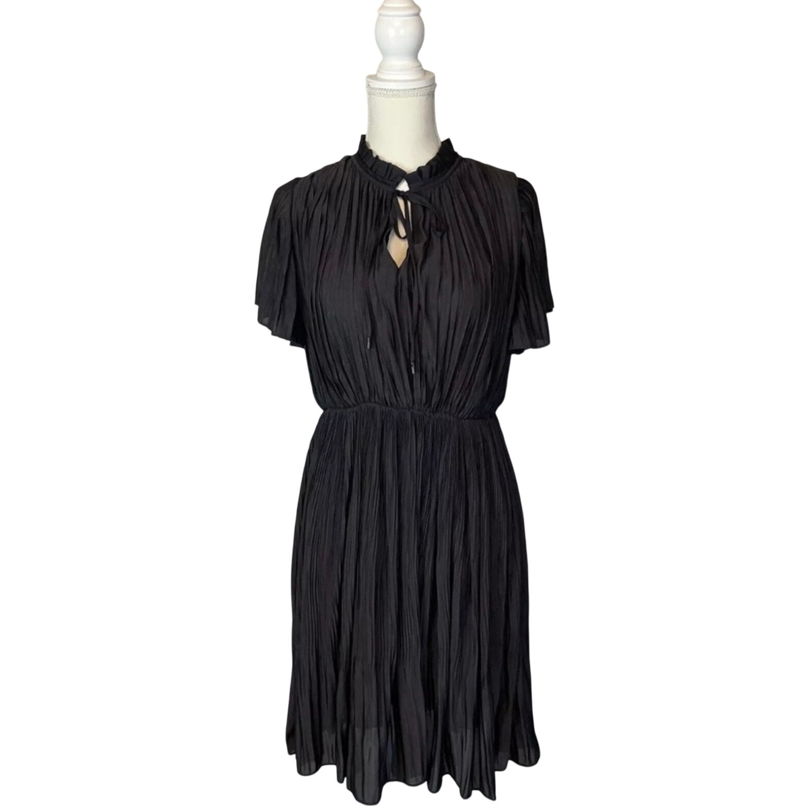 Anthropologie The Korner Black V-Neck Pleated Mini Dress Size Small